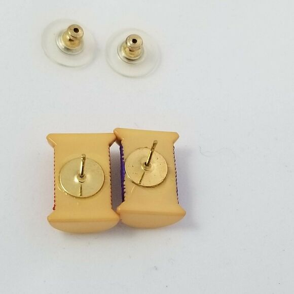 VTG Sewing Spools of Thread Earrings Acrylic Purple Red Tailor Seamstress Cute! - Picture 4 of 5